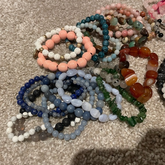 Vibrant Beaded 80 Bracelet Bundle - Picture 9 of 10